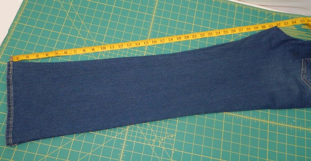 NWT Levi's 725 High-Rise Bootcut Jeans Woman’s Size 29 x 32 Dark Blue Tux Stripe - Picture 8 of 16